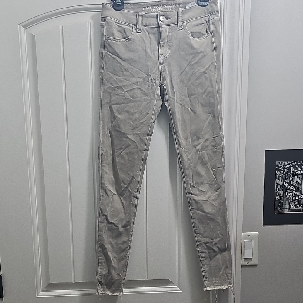 Size 0 American Eagle Outfitters Light Gray Ankle Jeans Jeggings
